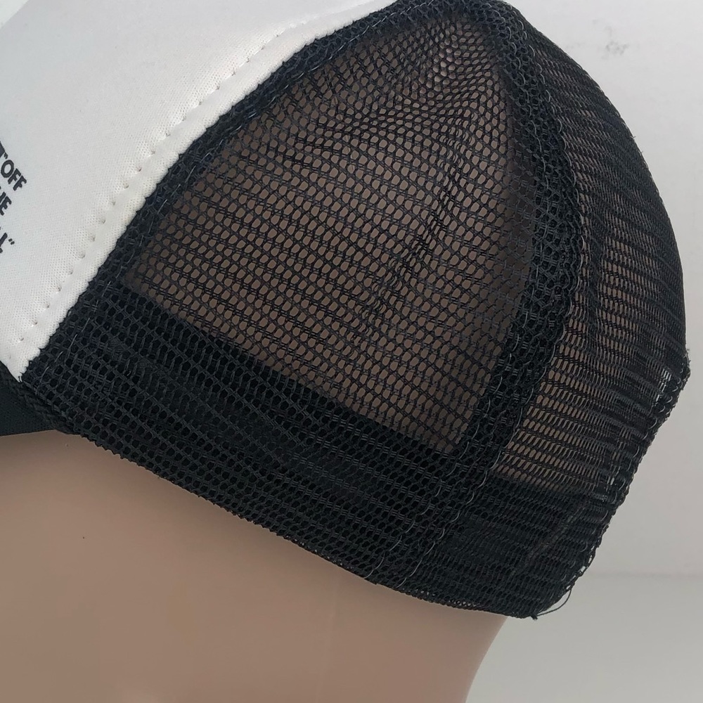 Vans Off The Wall Black & White Trucker Style Snap Back Baseball Cap - Picture 11 of 16